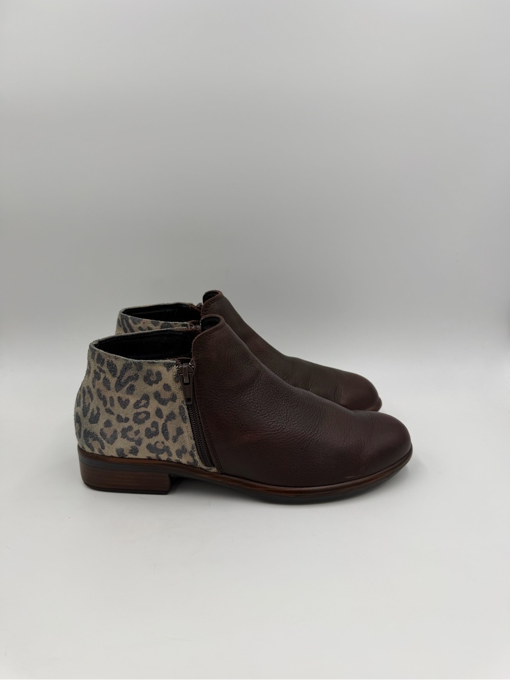 Naot Helm Brown Leather Cheetah Print Comfort Ankle Booties Women’s Size 38